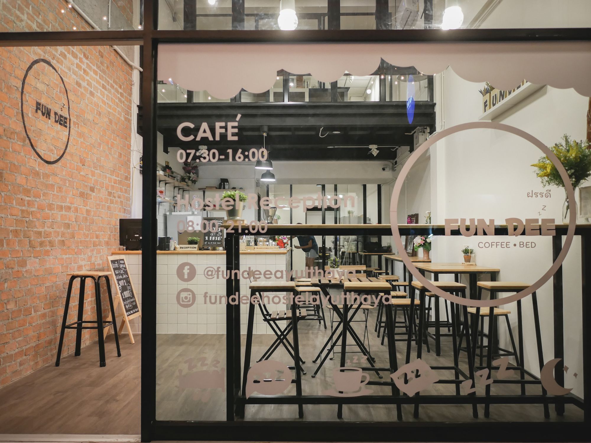 Fun Dee Hostel Ayutthaya Dış mekan fotoğraf